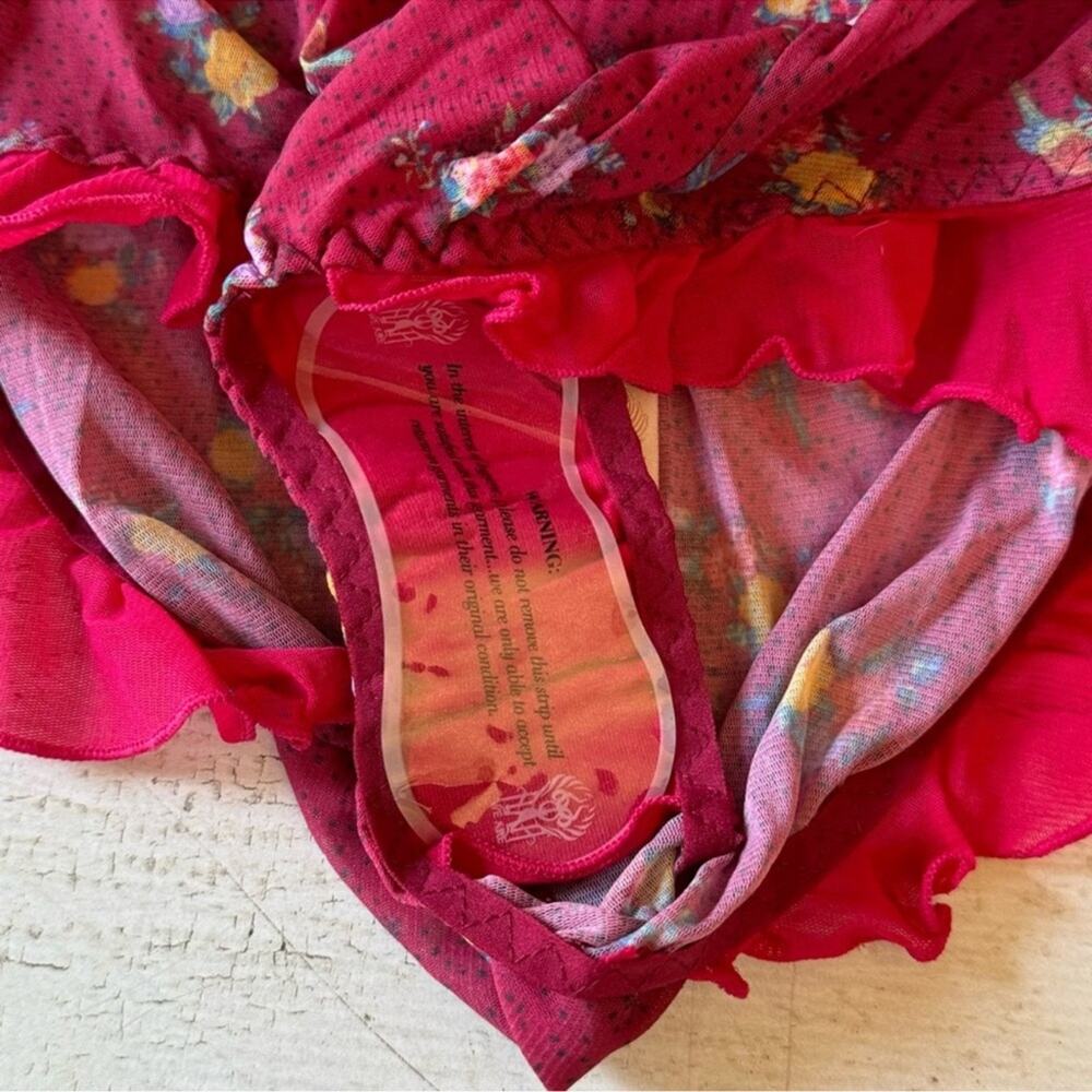 🍁 NWT Free People We Are HAH Butterfly Printed Bodysuit
Sexy Red Medium - Picture 6 of 11